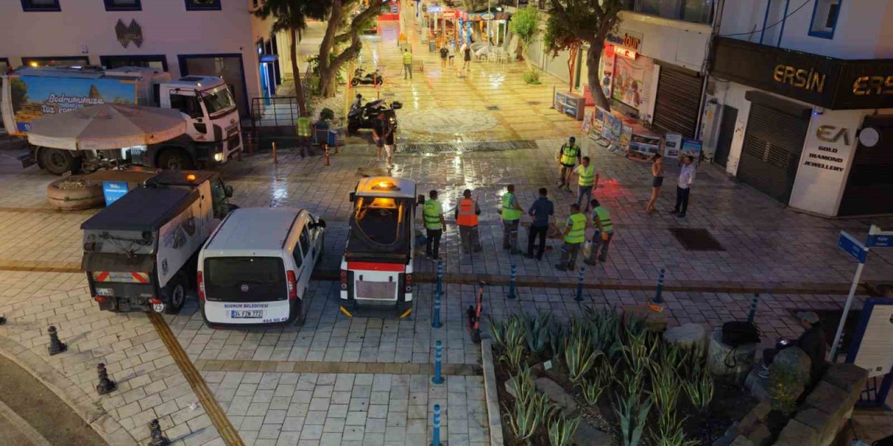 Bodrum Çarşı Mahallesi’nde kapsamlı temizlik