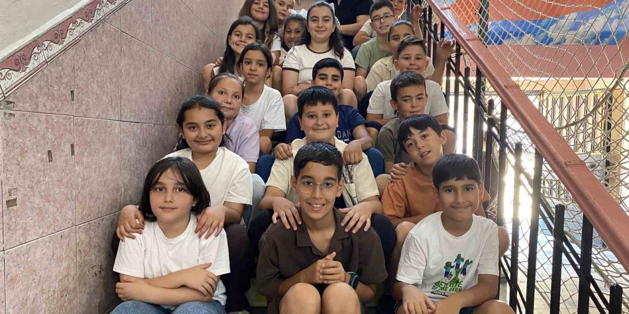 Sevinçle hüznü birlikte yaşadılar