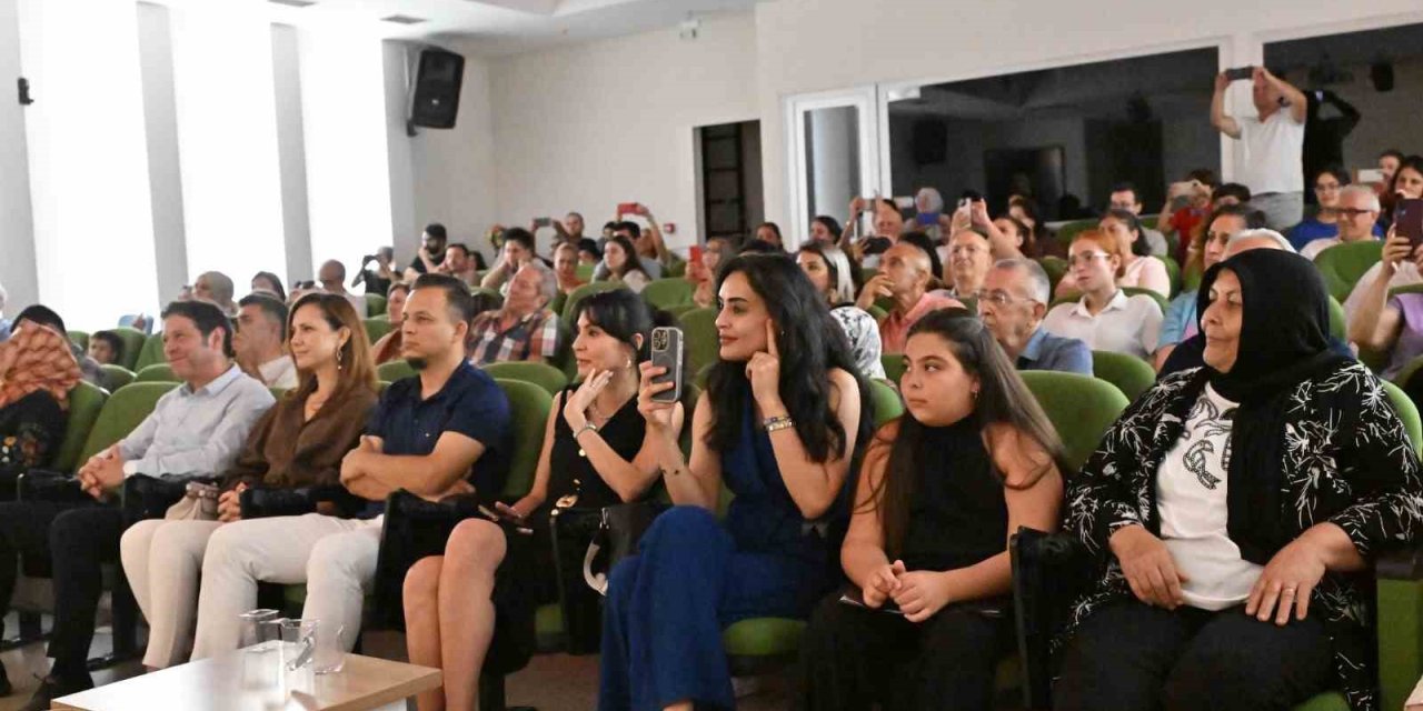 MASMEK kursiyerleri yıl boyunca öğrendiklerini sahneye taşıdı