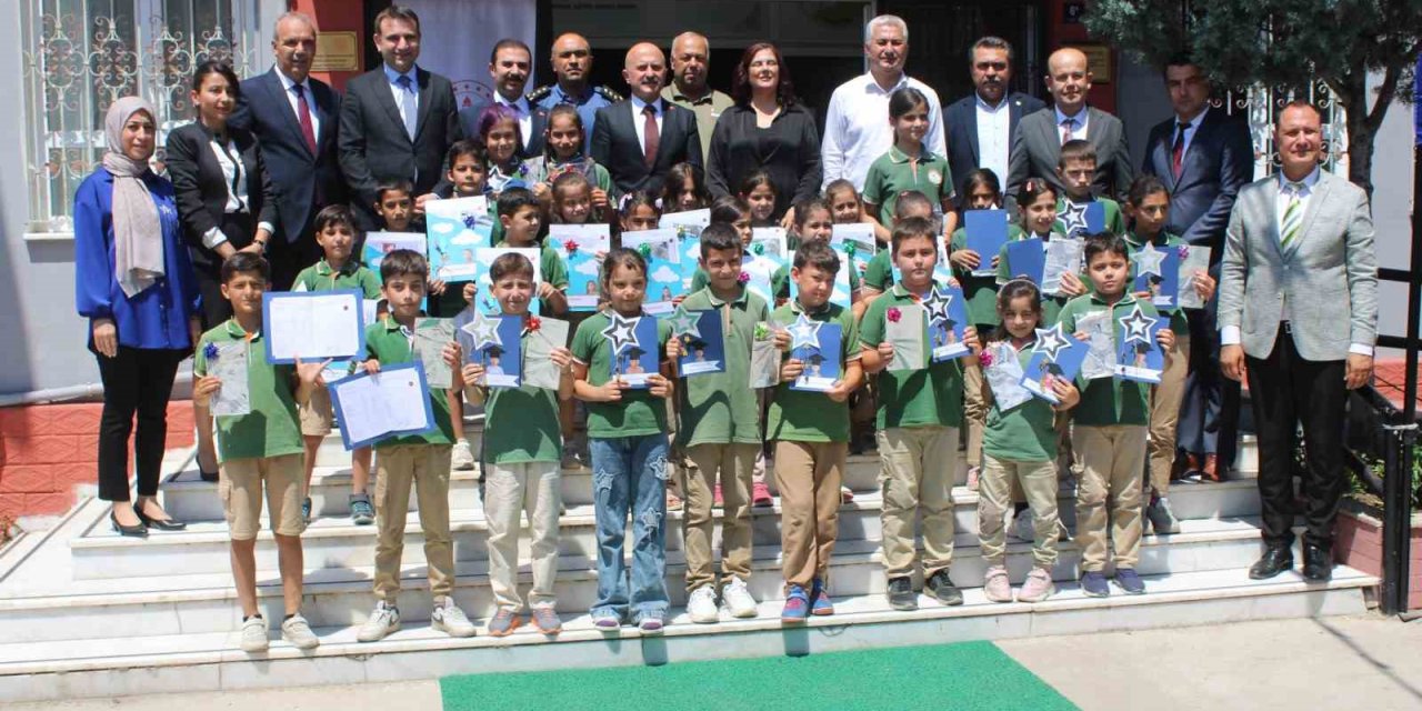 Aydın’da 190 bin öğrenci karne aldı