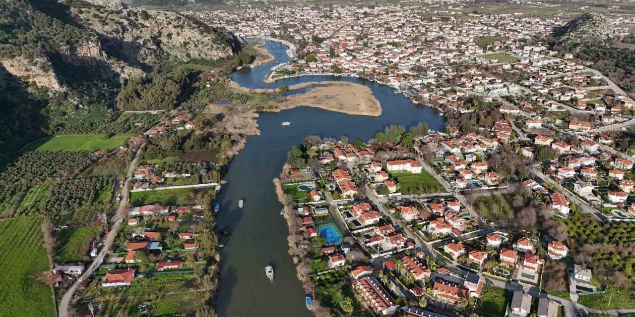 Dalyan Kanalı’nda ‘Elektrikli Tekne Dönüşüm Projesi’ değerlendirildi