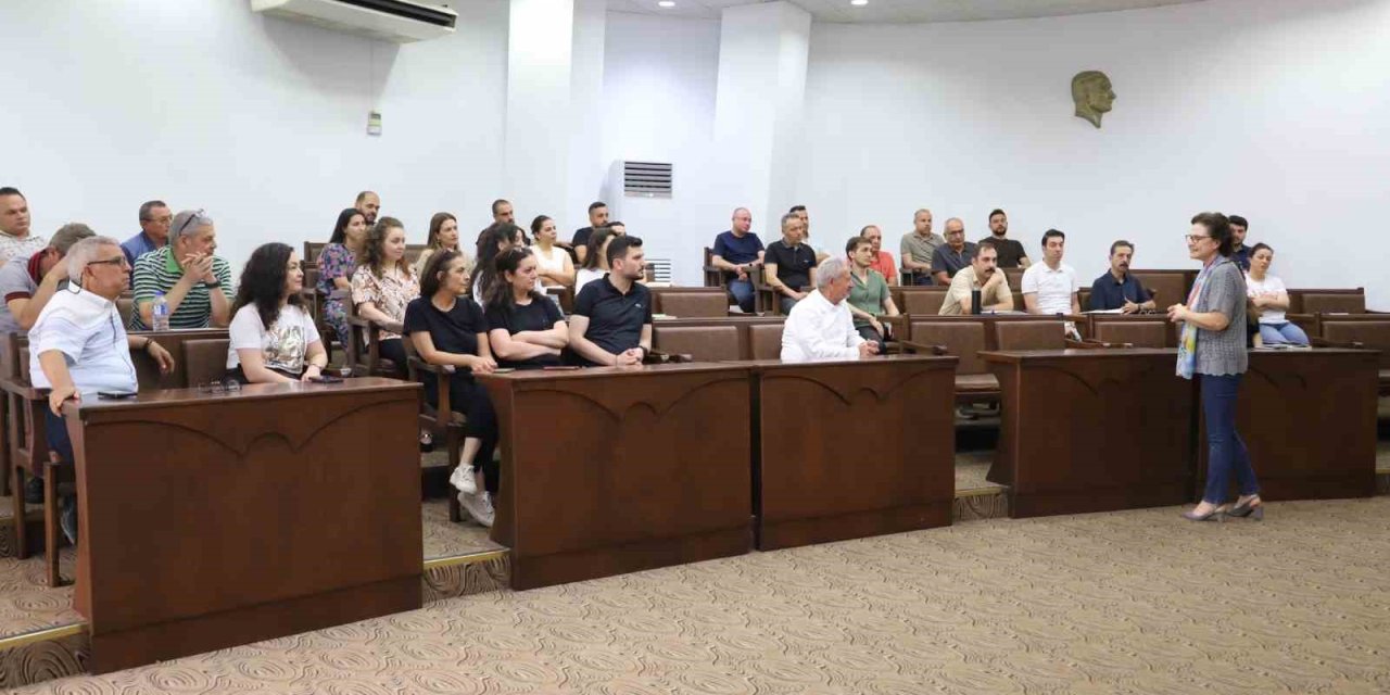 Nazilli Belediyesi hizmet içi eğitimlerine devam ediyor