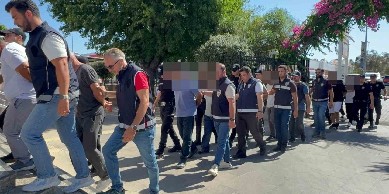 Fethiye’deki göçmen kaçakçılığı operasyonunda 9 tutuklama