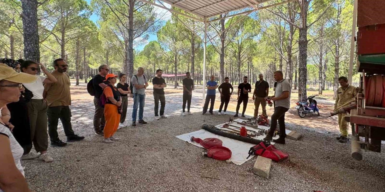Muğla’da orman yangın gönüllüsü eğitimleri devam ediyor