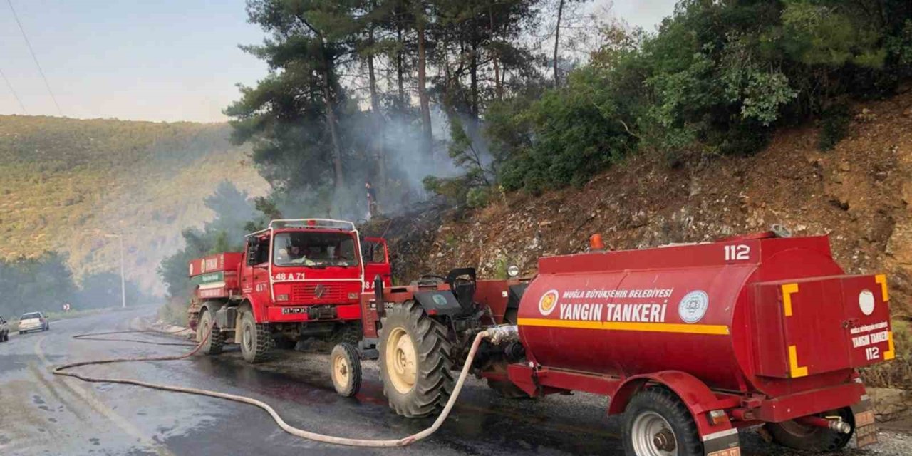 Menteşe’de orman yangını büyümeden söndürüldü