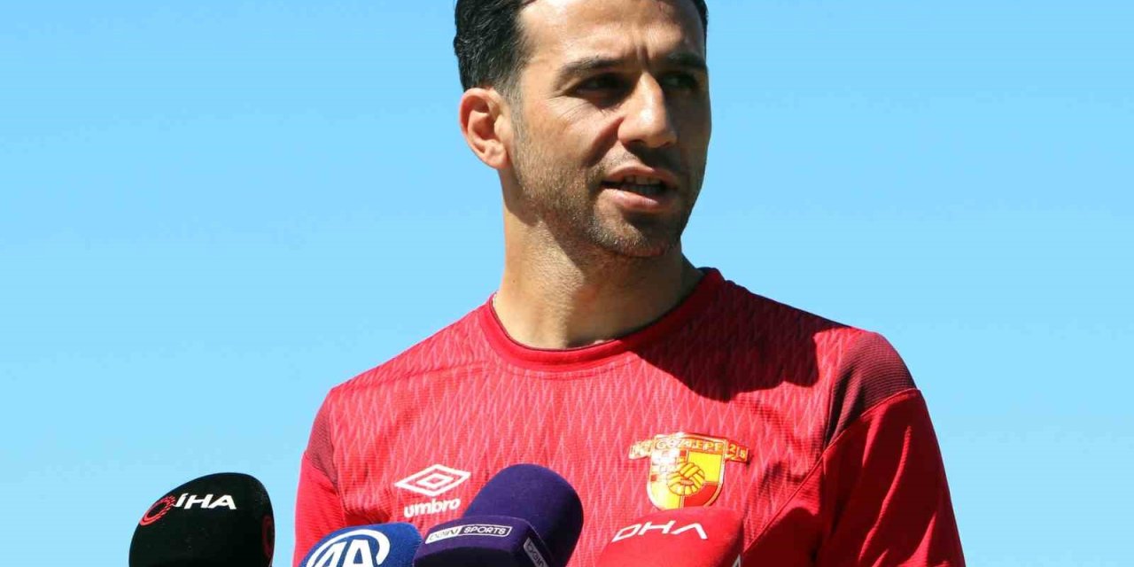 Göztepe’de İsmail Köybaşı futbolu bıraktı
