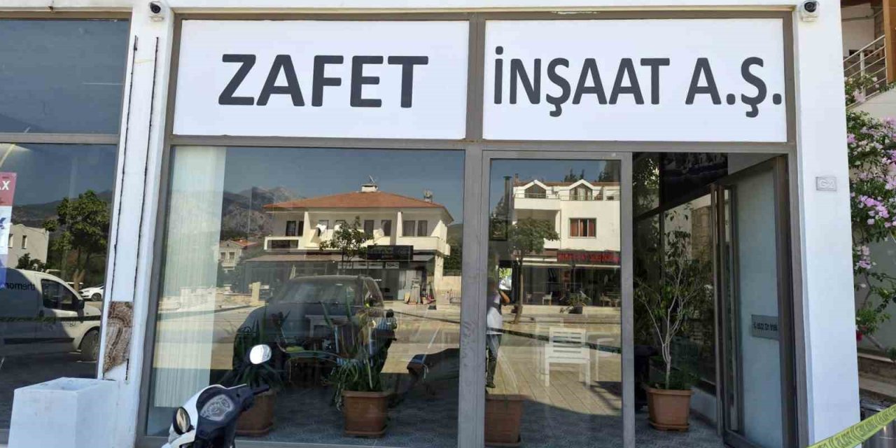 Datça’da iş adamı başından silahla vurulmuş halde bulundu