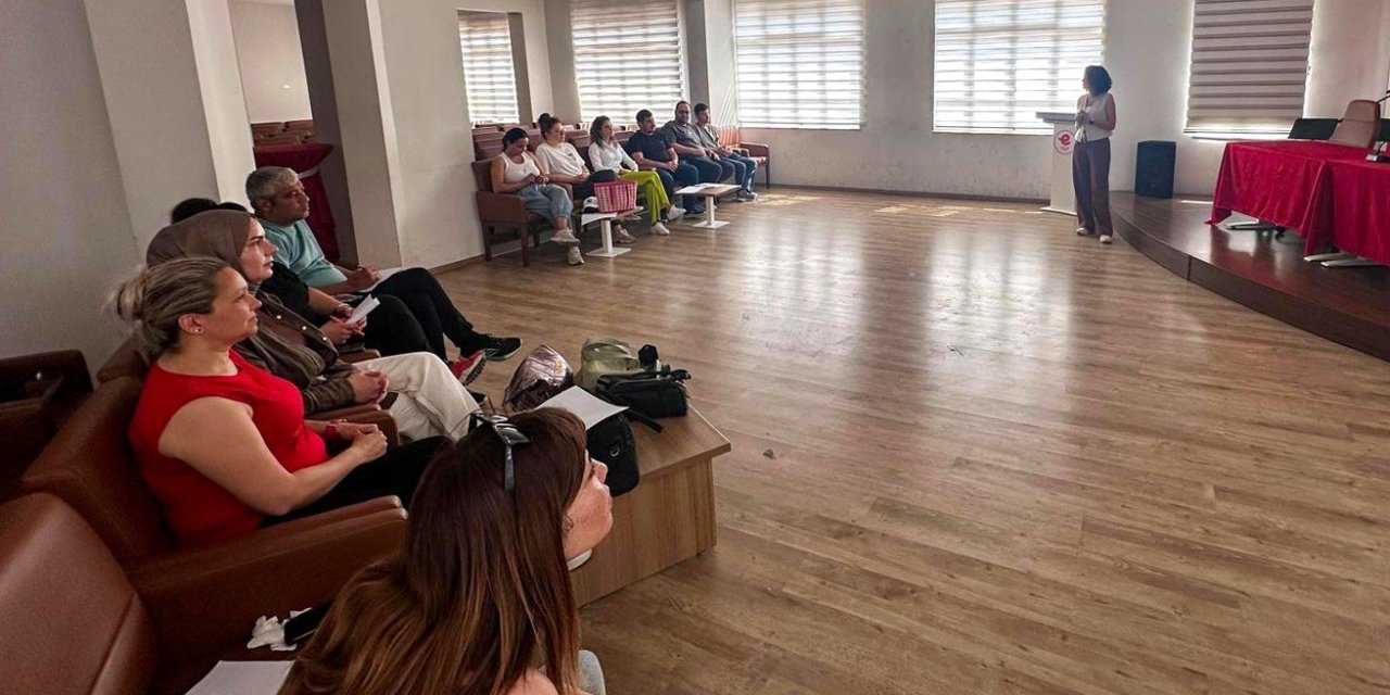 Efeler Belediyesi’nden özel eğitim personeline psikolojik destek