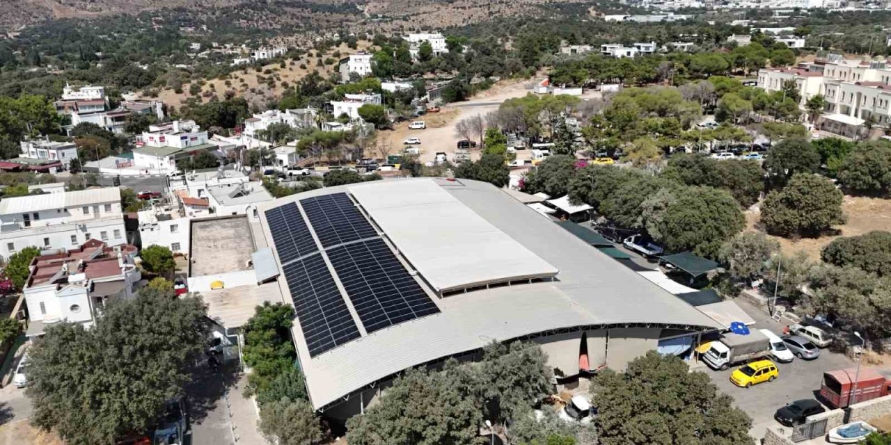 Bodrum Belediyesi, güneşten 106 bin 500 kwh temiz enerji üretti