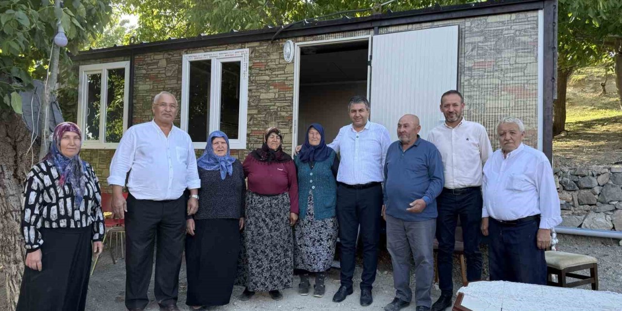 Gediz Belediyesi mağdur vatandaşların yanında
