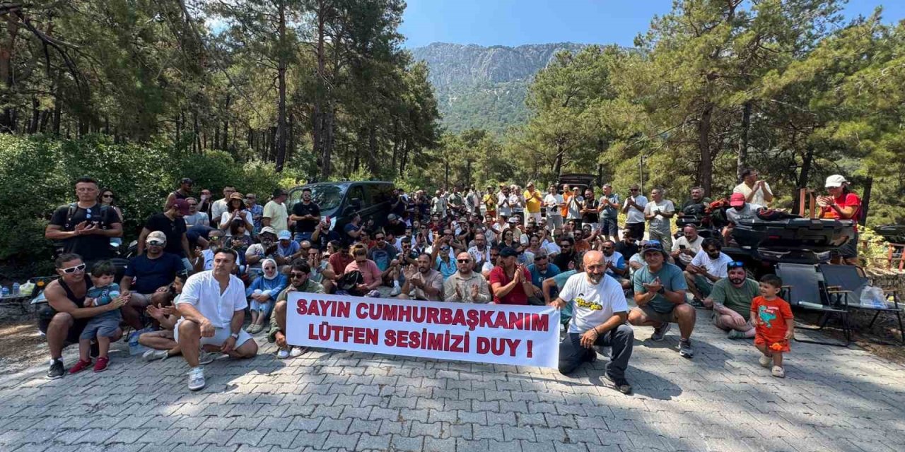 Ölüdeniz’de pilotlar uçuşları durdurdu