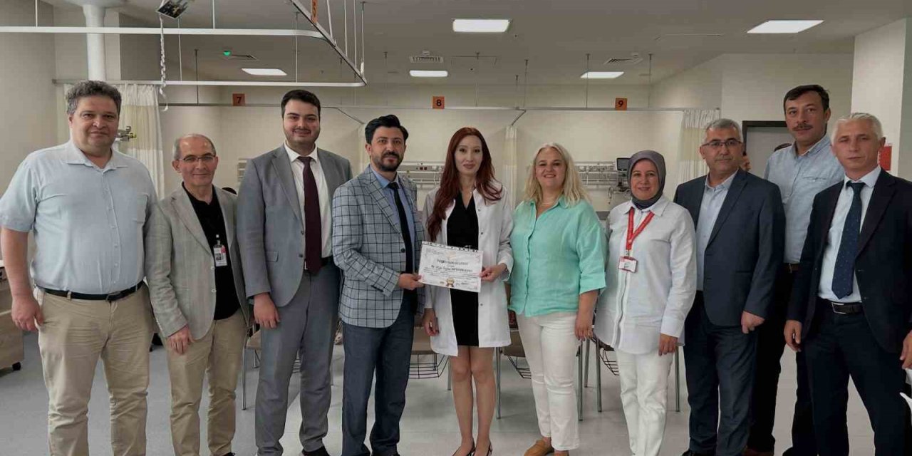 Kütahya Şehir Hastanesi’nde genel cerrahi uzmanı sevinci
