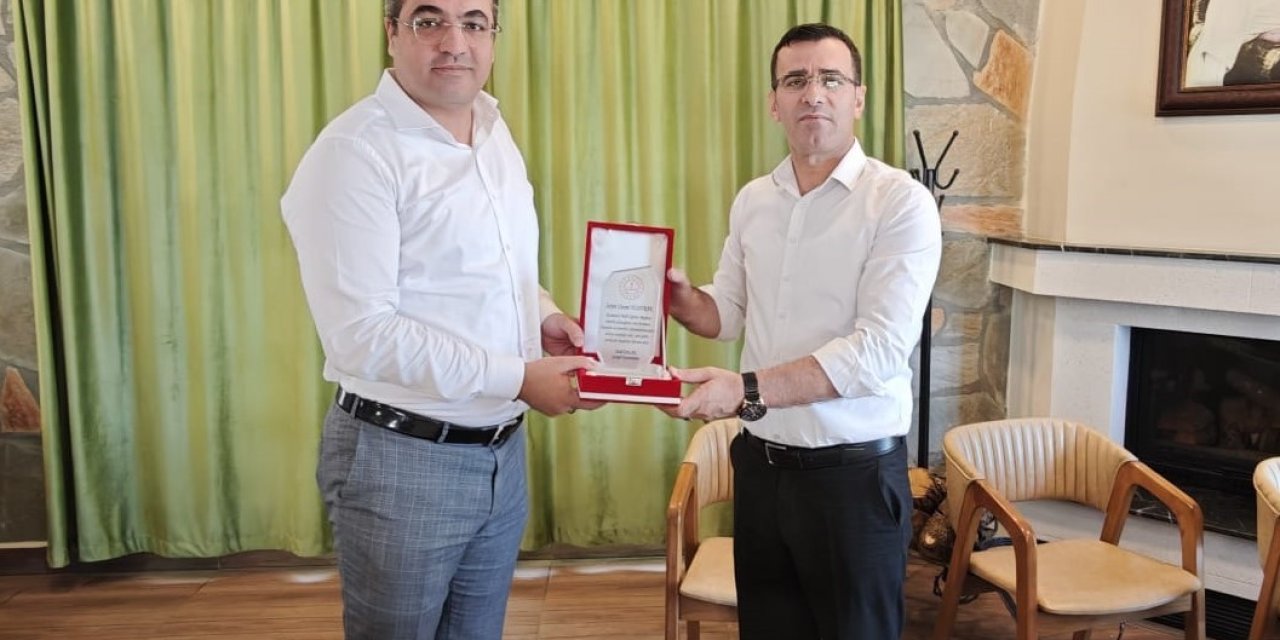 Sarıgöl’de 6 yıllık eğitim mesaisi veda programıyla noktalandı