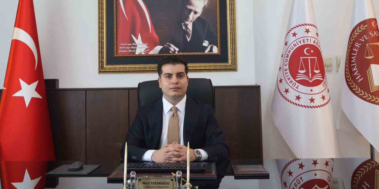 Çeşme Cumhuriyet Başsavcısı Mert Tataroğlu görevine başladı