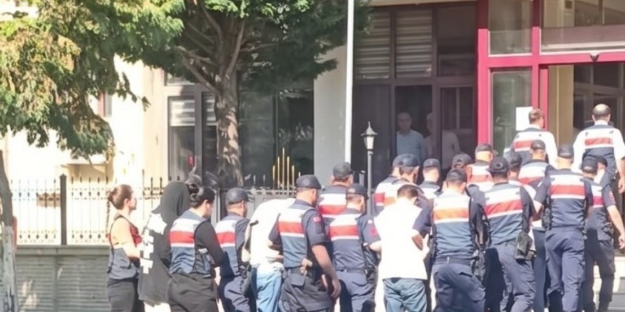 Kütahya’da yasa dışı bahis operasyonu, 8 şüpheli adli kontrolle serbest
