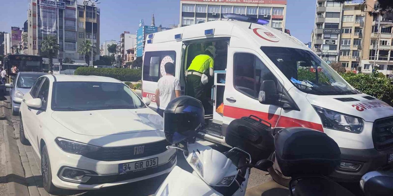 Motosiklet 3 metre sürüklendi, sürücü yaralandı
