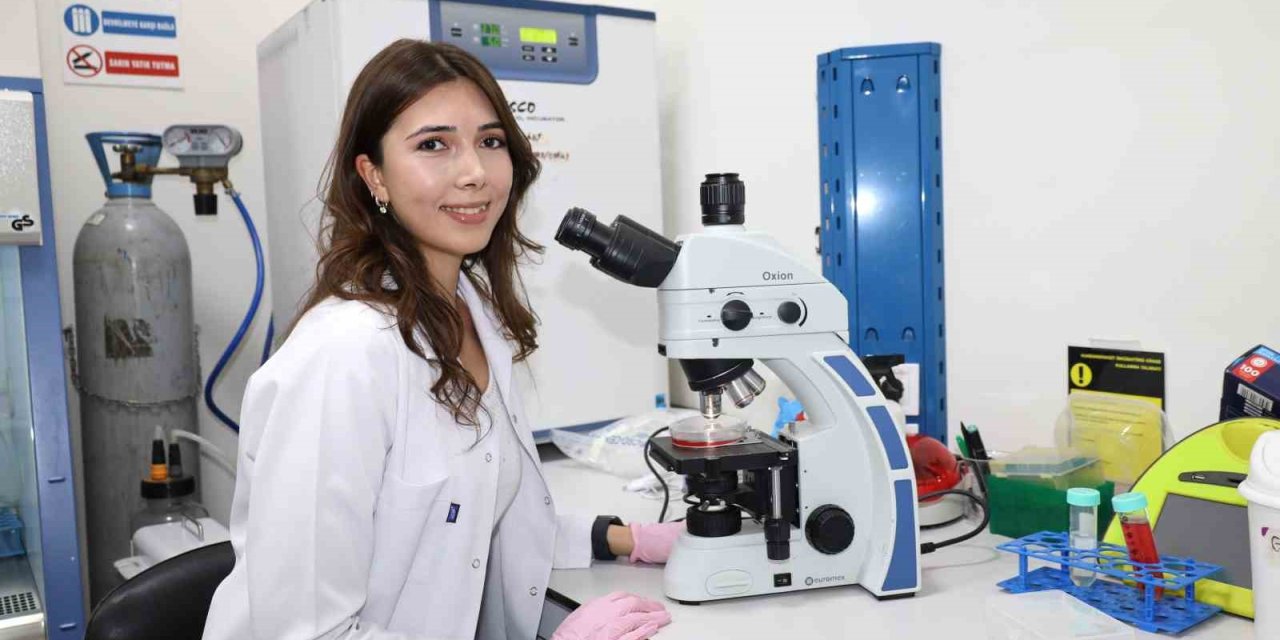 Dünya istedi, Elif başardı