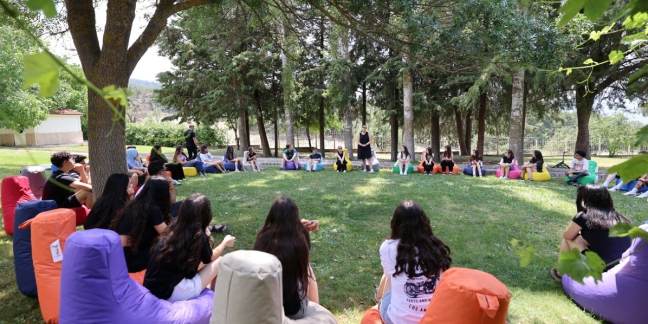 Denizlili gençler Büyükşehirin yaz kampında buluştu