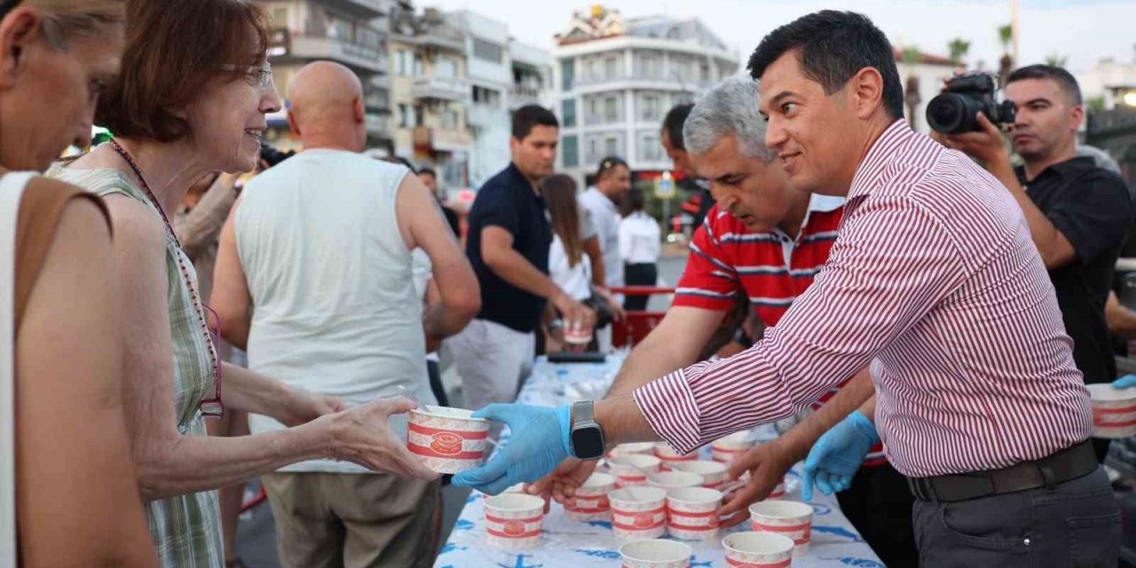 Marmaris Belediyesi’nden 2 bin kişilik aşure hayrı