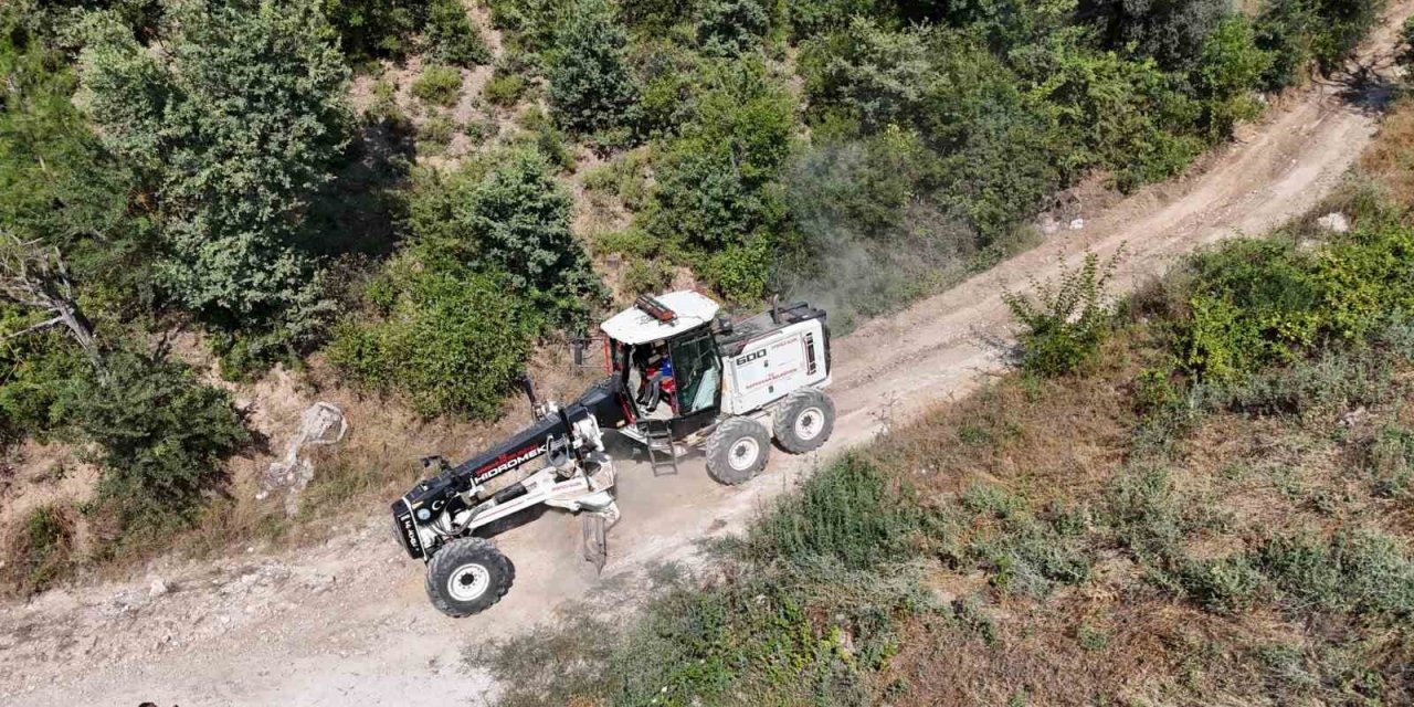 Bozdoğan Belediyesi’nden Örencik’te bahçe yolu çalışması
