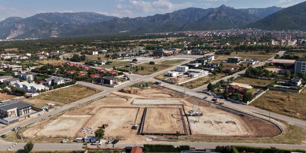 Merkezefendi’ye dev gençlik parkı spor kompleksi geliyor