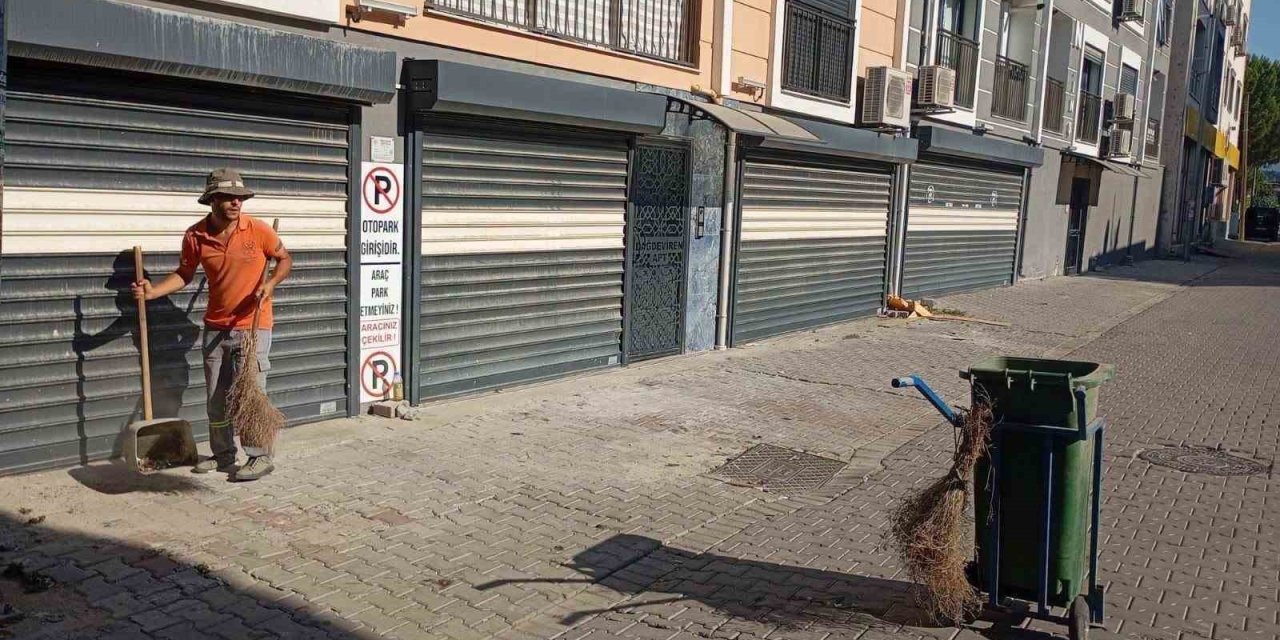 Germencik’te temizlik çalışmaları aralıksız sürüyor