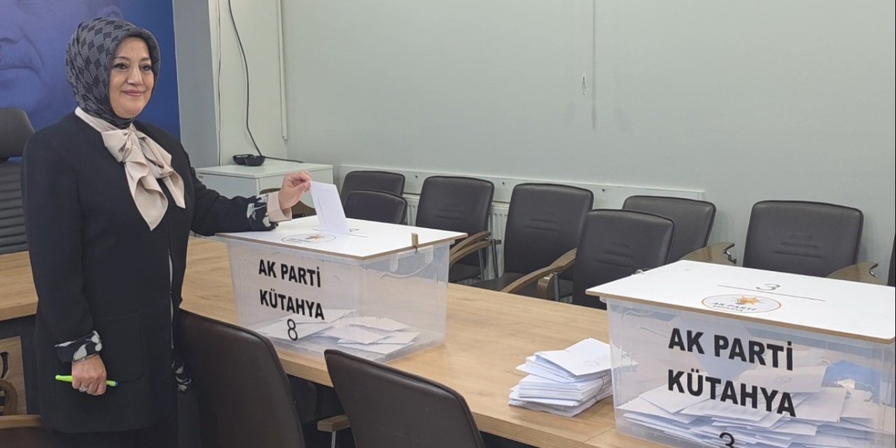 AK Parti Kütahya Merkez İlçe Başkanlığı için temayül yoklaması yapıldı