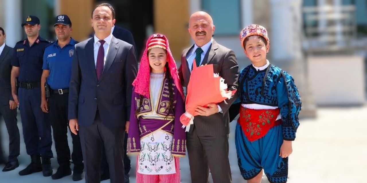 Vali Varol'dan Karpuzlu çıkarması: Kamu yatırımları değerlendirildi, esnaf ziyaret edildi