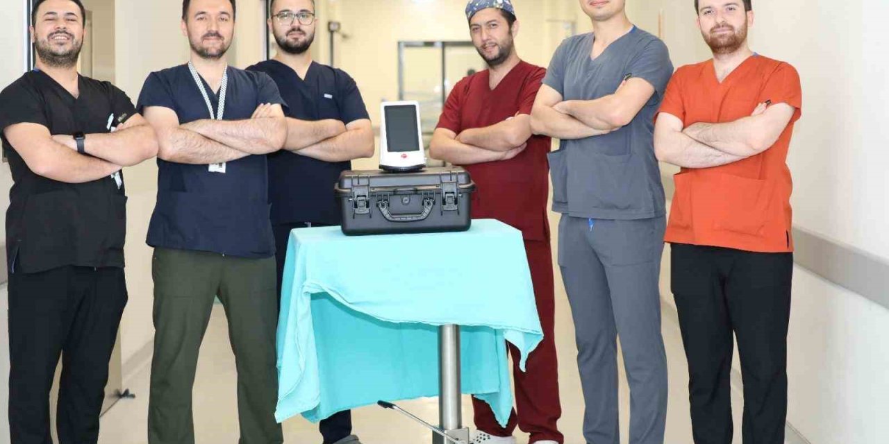 Kütahya Şehir Hastanesi’nde lazerle kapalı gırtlak ameliyatları dönemi