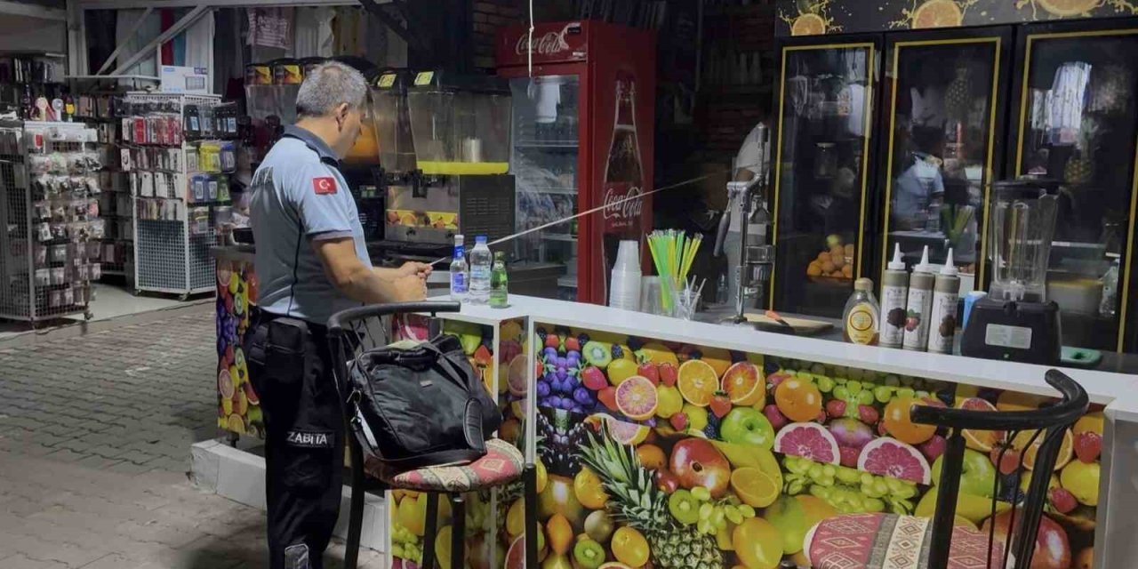 Kuşadası Belediyesi’nden Güzelçamlı Sahil Pazarı’nda denetim ve yer tahsis çalışması
