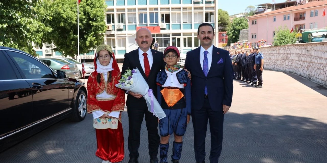 Vali Varol’dan Koçarlı’da yoğun mesai