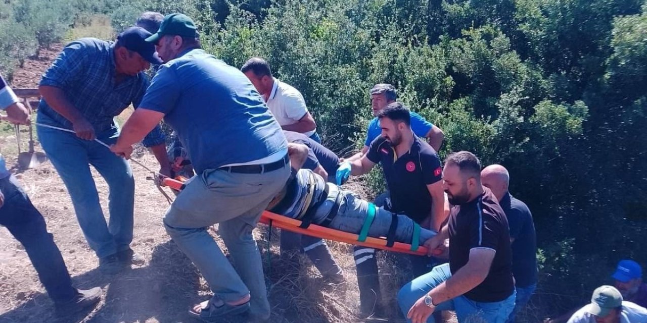 Dereye devrilen traktörün sürücüsü hayatını kaybetti