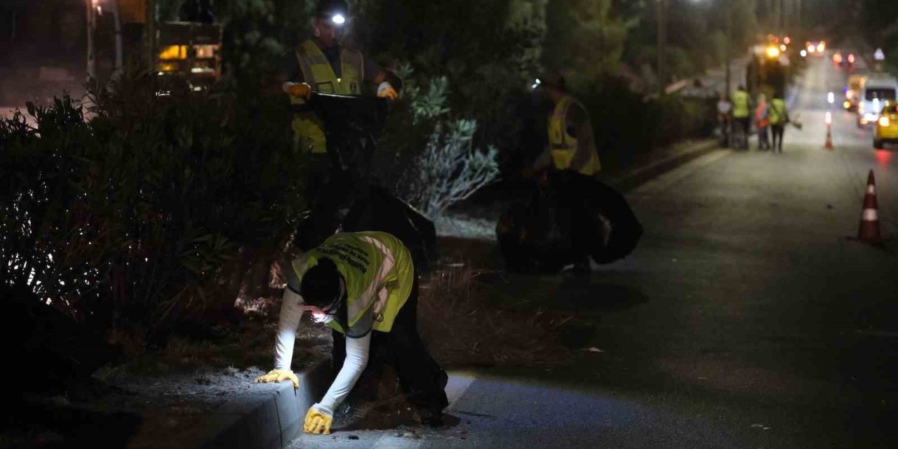 150 kişilik ekiple Emin Anter Bulvarı’nda gece mesaisi