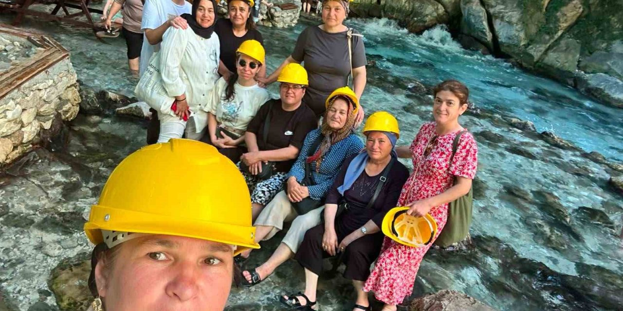Babadağ Belediyesi kadınları mavi turda buluşturuyor