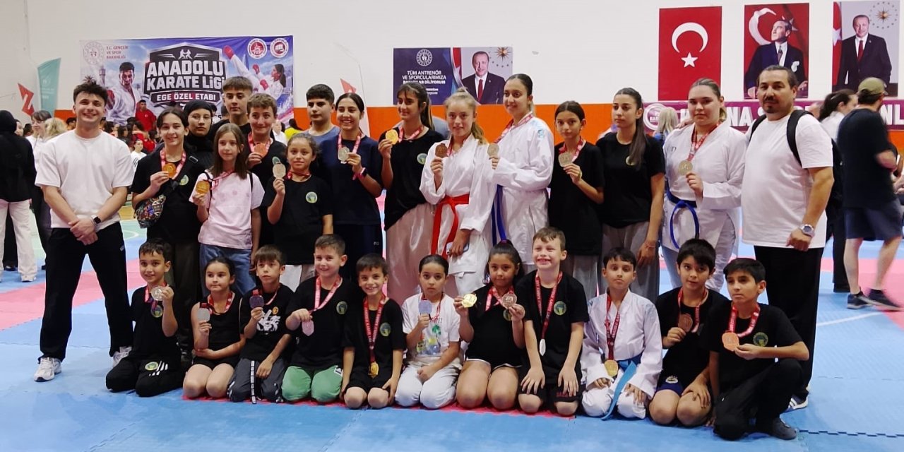 Alaşehirli karateciler Ege’yi fethetti