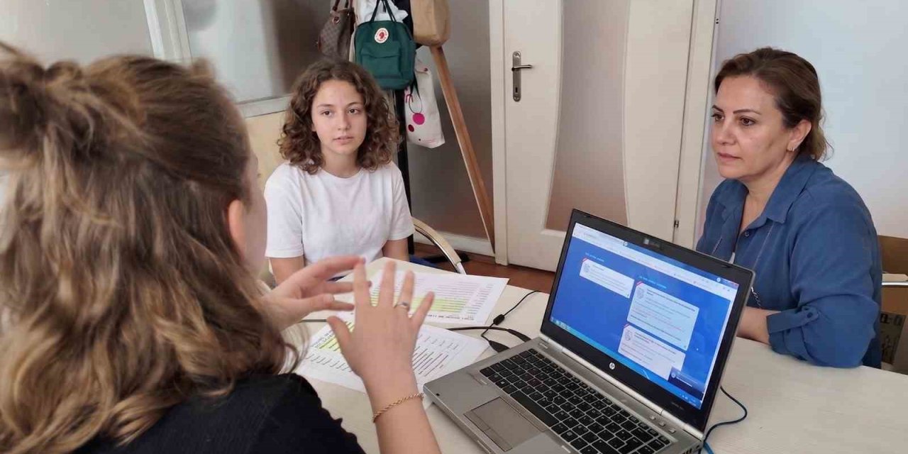 Efeler Belediyesi’nden öğrencilere ücretsiz LGS tercihi desteği
