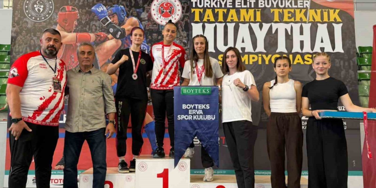Manisalı muaythaiciler Türkiye Şampiyonası’na damga vurdu