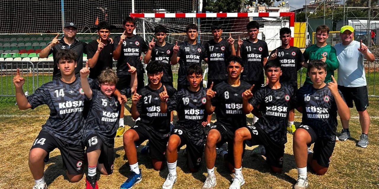 Köşk Belediye Doğanspor Hentbol Takımı Türkiye birincisi oldu