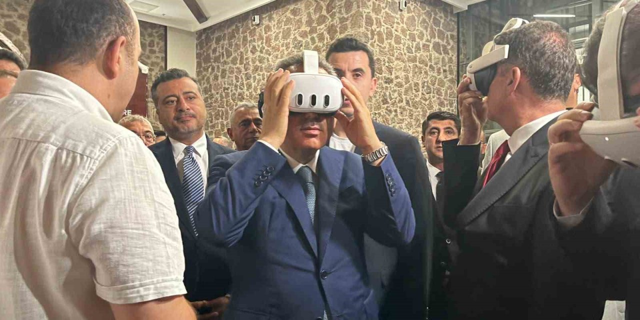 15 Temmuz demokrasi mücadelesi, vatandaşlara dijital deneyimle aktarılıyor