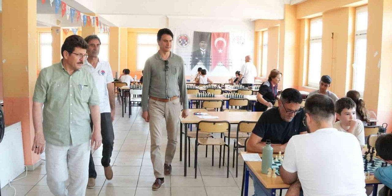 Köyceğiz’de 15 Temmuz Satranç Turnuvası düzenlendi