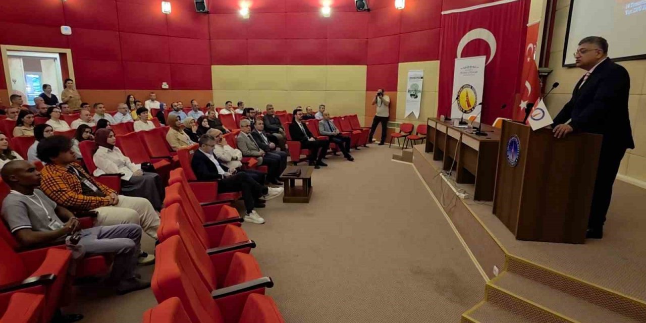 DPÜ Rektörü Süleyman Kızıltoprak: "15 Temmuz, milletin devletiyle omuz omuza yazdığı kahramanlık destanıdır"