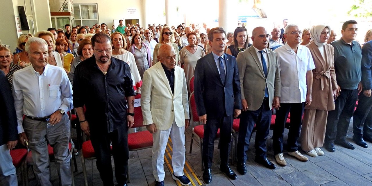 Çeşme Devlet Hastanesi’nin acil servisi dayanışmayla yenilendi