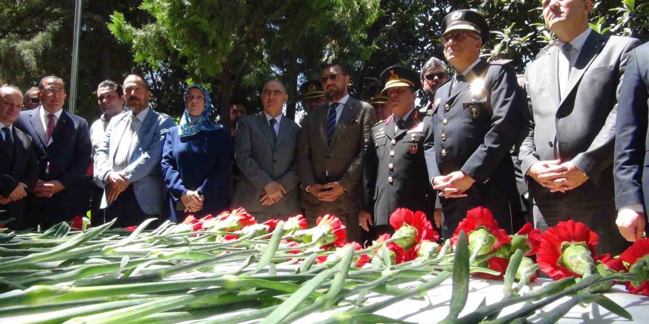 Manisa’da 15 Temmuz şehitleri dualarla anıldı