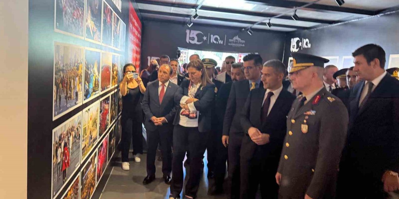 Afyonkarahisar’da ’15 Temmuz Anma ve Dijital Deneyim Merkezi’ hizmete açıldı