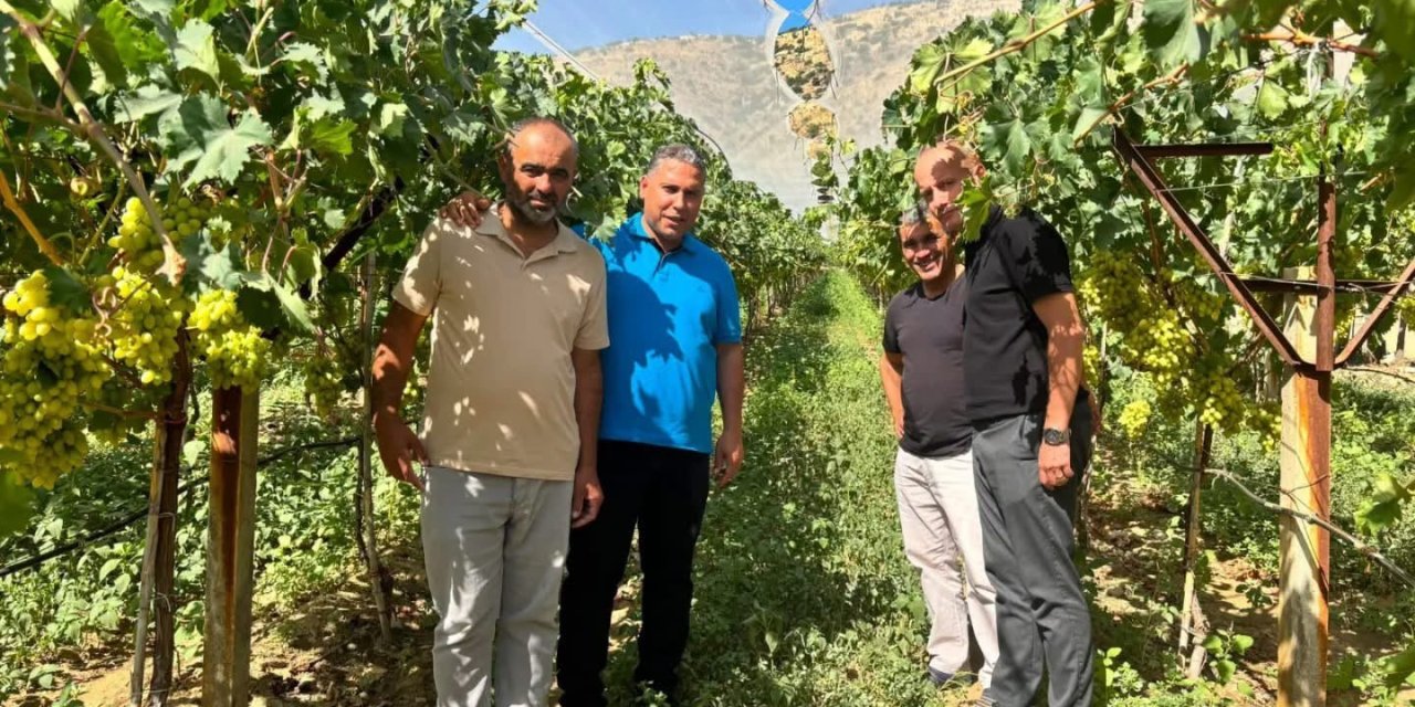 Üreticinin hasat heyecanına ortak oldular
