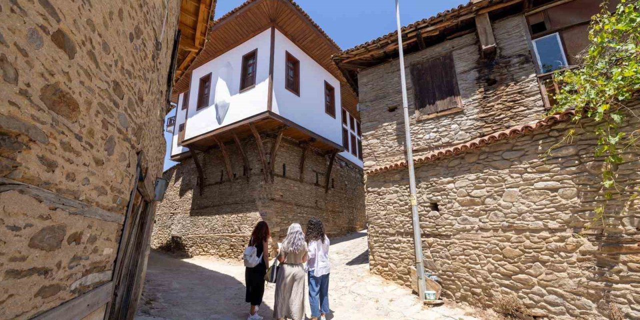İzmir’in tarihi mirasına koruma kalkanı