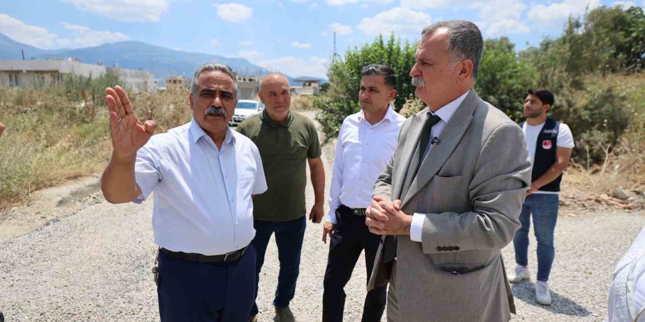 Başkan Balaban mahallenin taleplerini yerinde dinledi