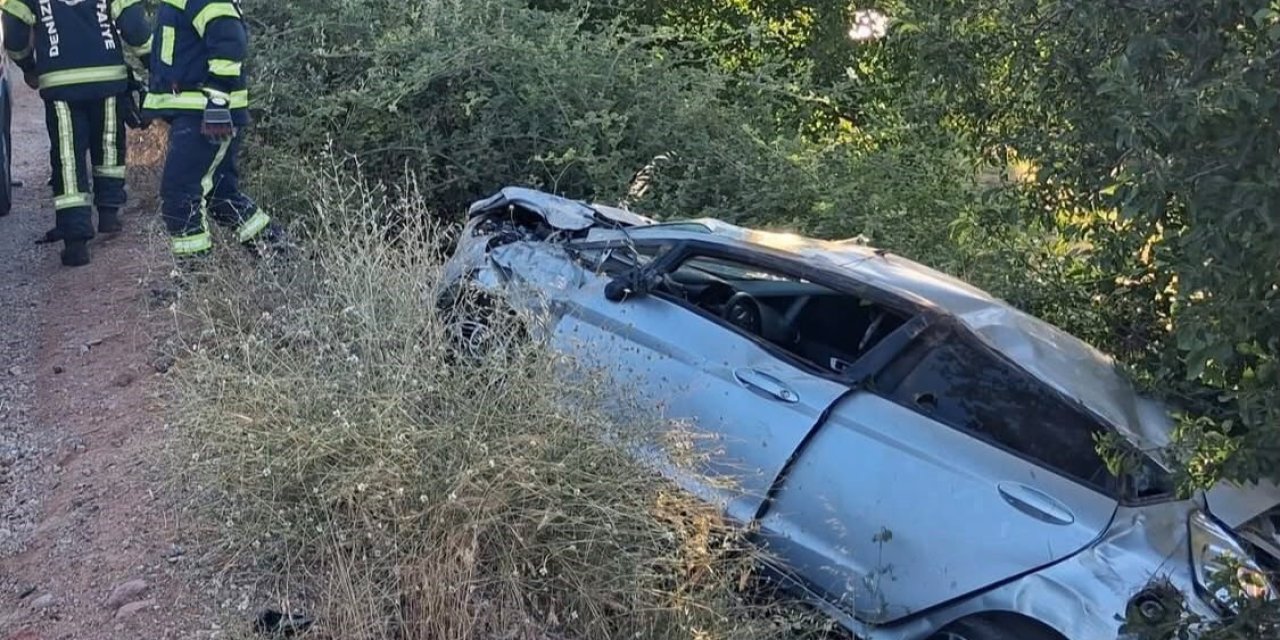 Kontrolden çıkarak şarampole devrilen otomobilin sürücü hayatını kaybetti