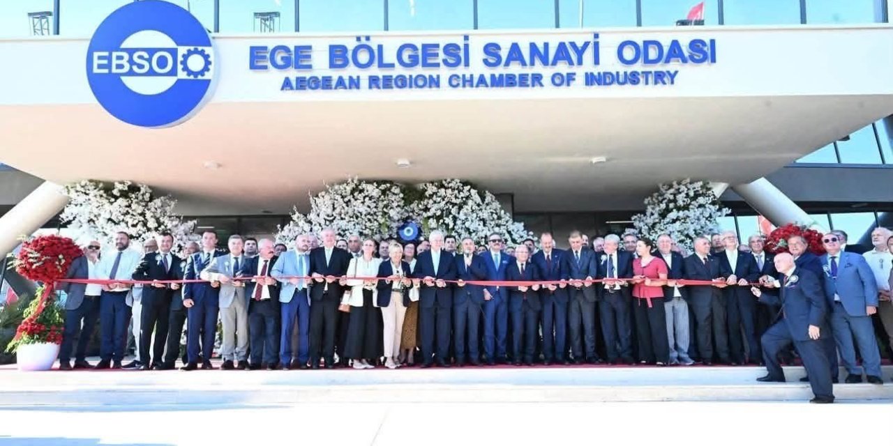 Başkan Ülken, EBSO’nun yeni hizmet binası açılışı törenine katıldı