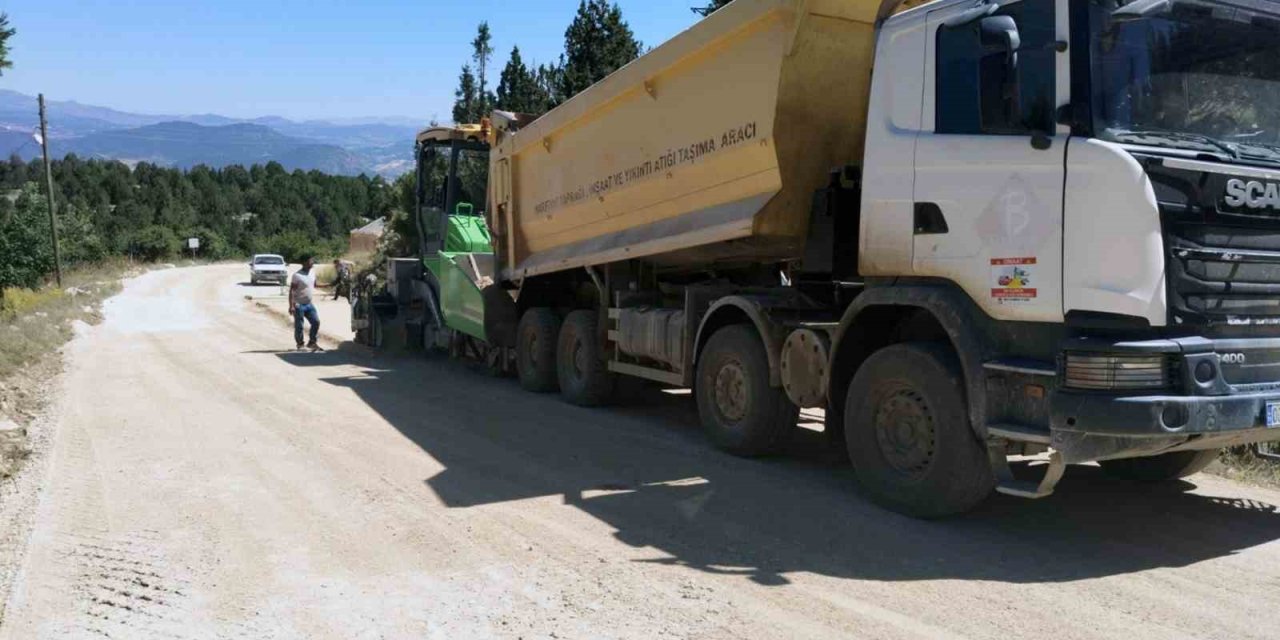 Seydikemer’in turizm yoluna 102,5 milyonluk yatırım